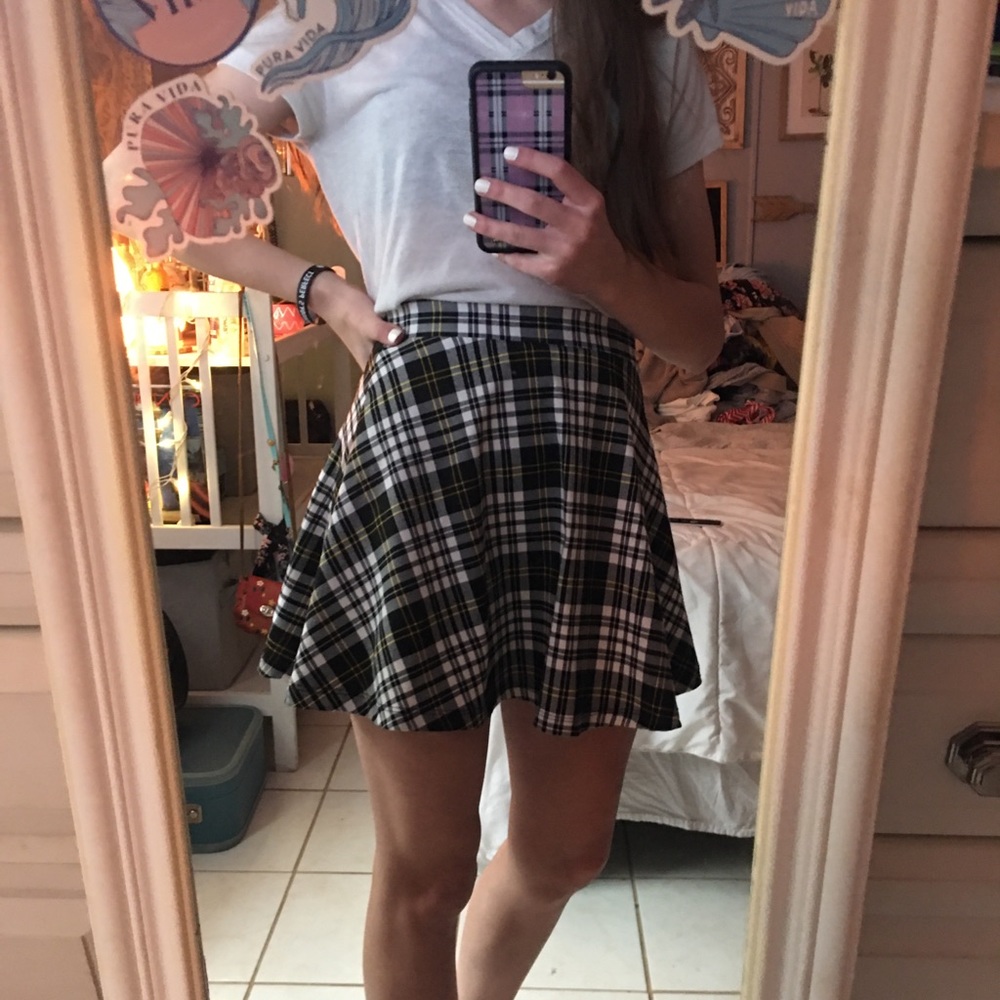 flared patterned skirt